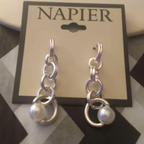 NAPIER Contemporary Silver Interlocking Rings/Pearl Hoop Dangle Earrings**NEW! - Picture 1 of 3